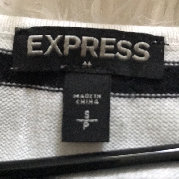 Black and white long sleeve - Picture 2 of 2